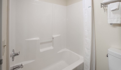 Room, 1 Queen Bed, Non Smoking, Microwave