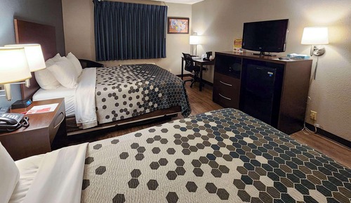 Standard Room, 2 Queen Beds, Non Smoking