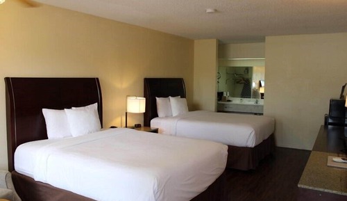 Standard Room, 2 Queen Beds, Smoking