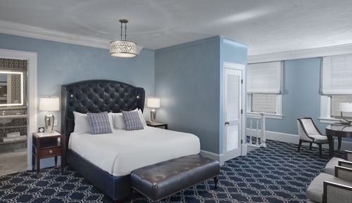 Suite, 1 King Bed, Bay View, Tower