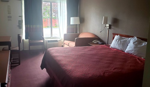 Standard Room, 1 King Bed, Accessible