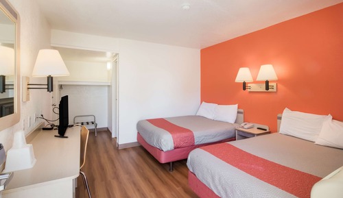 Standard Room, 2 Double Beds, Non Smoking, Refrigerator & Microwave