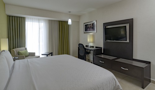Standard Room, 1 King Bed