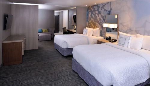 Suite, Multiple Beds