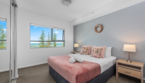 Two Bedrooms Balcony Ocean View Apartment