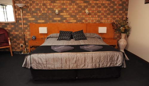 Executive Room, Jetted Tub