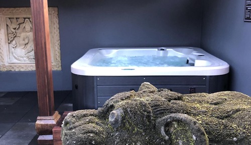 3 Bedroom Spa Retreat