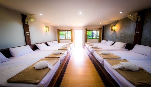 Deluxe Bungalow with Garden View