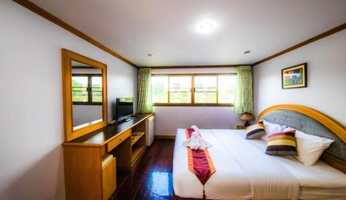 Studio with Lake View