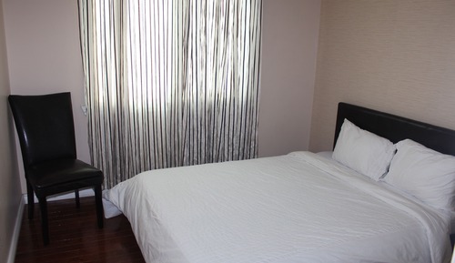 Standard Room, 1 Queen Bed