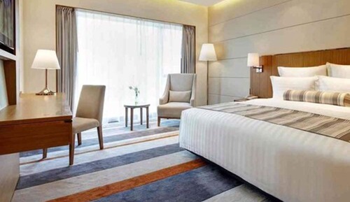 Premium King Roon with City View