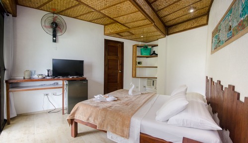 Premier Room