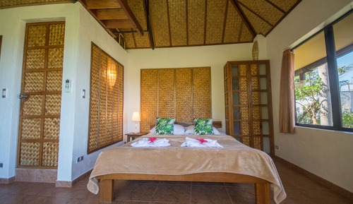 Garden Bungalow