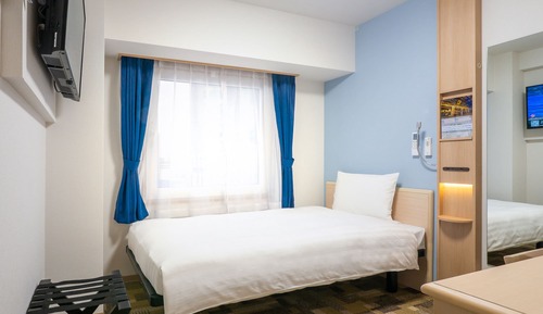 Wide Space Single, Non Smoking