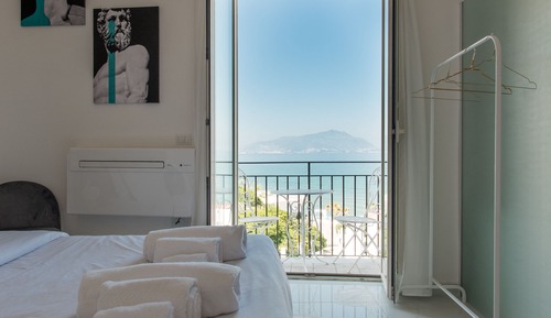 Superior Suite, Jetted Tub, Sea View