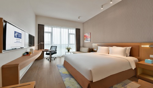Standard Room, 1 King Bed (High Floor)
