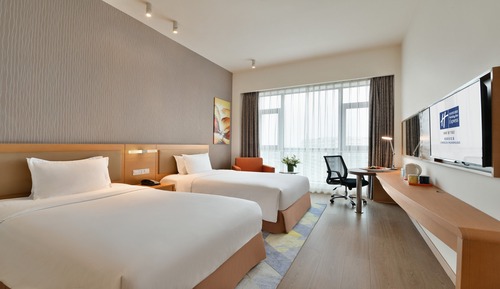 Standard Room, 2 Twin Beds (High Floor)