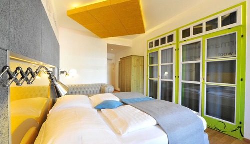 Family Apartment, 2 Bedrooms, Mountain View
