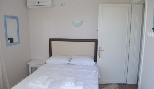 Economy Single Room