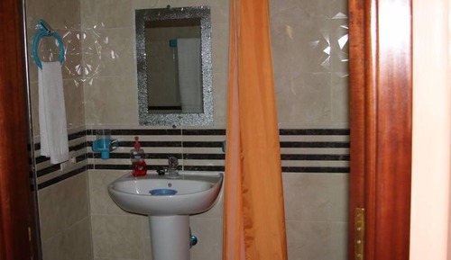 Twin Room, Valley View