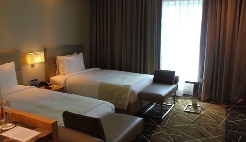 Standard Room, 1 King Bed