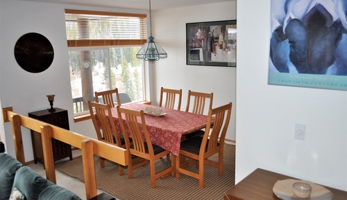 Townhome, Multiple Beds (Forest Park 3 bed 4 Bath Twnhm HTJM)