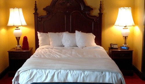 Standard Studio Suite, 1 Queen Bed