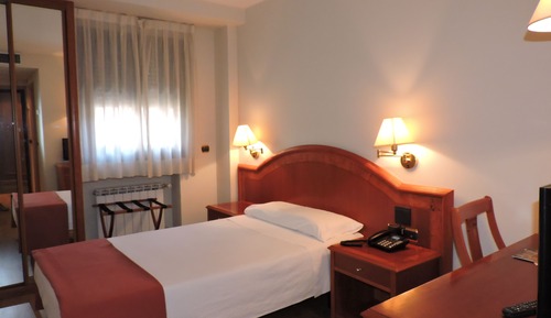 Basic Single Room, 1 Twin Bed