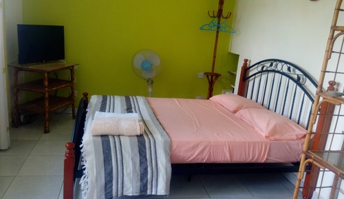 Basic Studio, 1 Bedroom, Refrigerator & Microwave