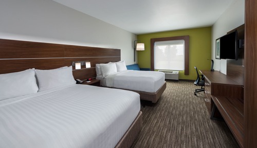 Suite, 2 Queen Beds, Accessible (Mobility, Accessible Tub)