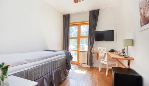 Standard Single Room