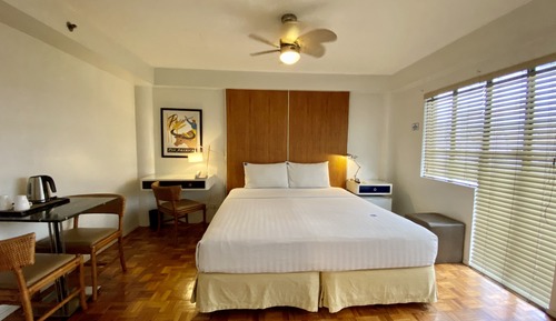 Standard Room, 1 King Bed, Non Smoking