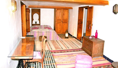 Romantic Suite (Mauve)