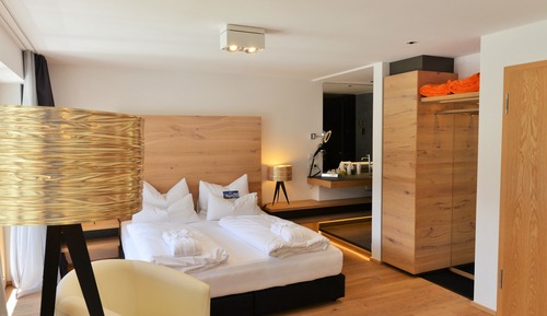 Panoramic Double Room, Balcony, Mountainside