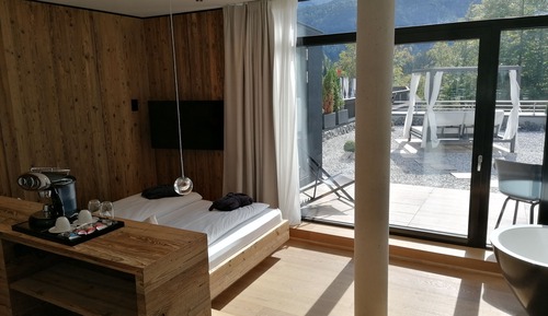 SPA Nest with private sauna - panoramic view to the sunny side with terrace