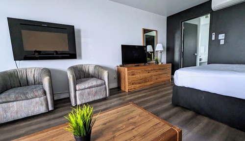 Premium Double Room, 1 Queen Bed, Fireplace