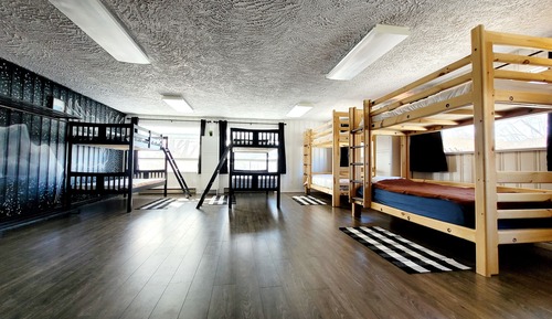 Shared Dormitory, Mixed Dorm, Shared Bathroom
