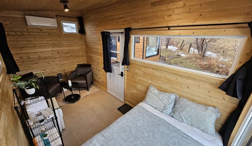 Standard Cabin, 1 Double Bed, Shared Bathroom, Valley View