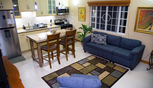 Luxury Townhome, 1 King Bed, City View, Executive Level