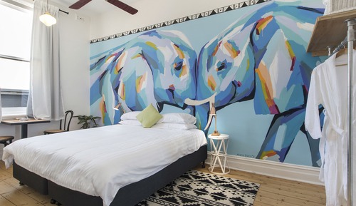 Elephant Suite - King Room Standard (Shared Bathroom)