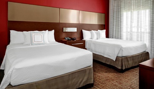 Suite, 1 Bedroom (Mobility Accessible, Roll-In Shower)