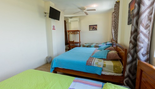 Family Quadruple Room, 1 Bedroom, Private Bathroom, City View