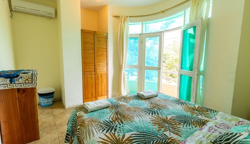 Family Apartment, 2 Bedrooms, Balcony, Park View