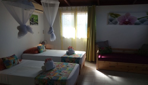 Family Apartment, 3 Bedrooms, Sea View