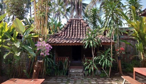 Jineman House
