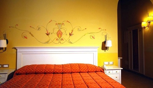 Junior Suite, Jetted Tub