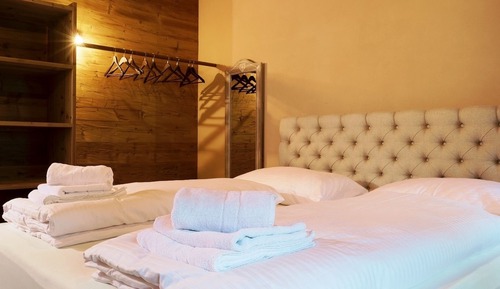 Deluxe Chalet, Multiple Bedrooms, Non Smoking, Mountain View