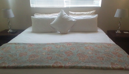 Standard Room, 1 Bedroom (Twin or King with Bath & shower)