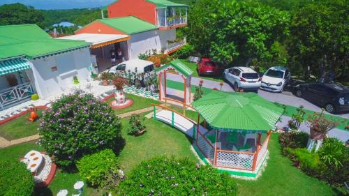 Bungalow with Sea View