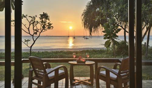 Beachside Villa One Bedroom with share pool
